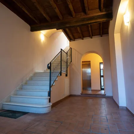 Vegri Apartment *